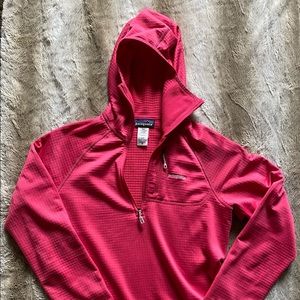 Women’s Patagonia R1 Hoodie